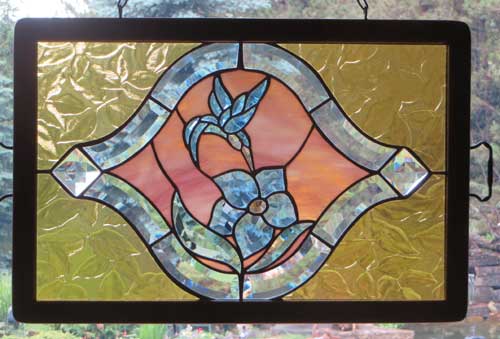 Hummingbird in Trayby Stained Glass Artist Yvonne DeViller